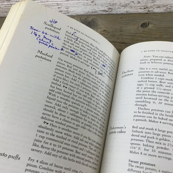 Readers Digest Secrets Of Better Cooking Hardcover 1977 Vintage Cookbook - Picture 8 of 10